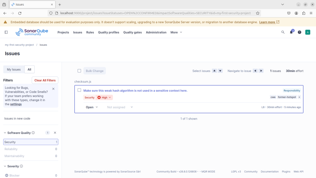 SonarQube 的 Issues 清單，那筆問題被標上 Security、High 以及 former-hotspot 標籤
