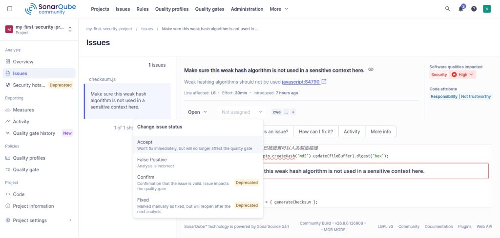 SonarQube 的 Change issue status 下拉選單，列出 Accept、False Positive，以及被標為 Deprecated 的 Confirm 與 Fixed